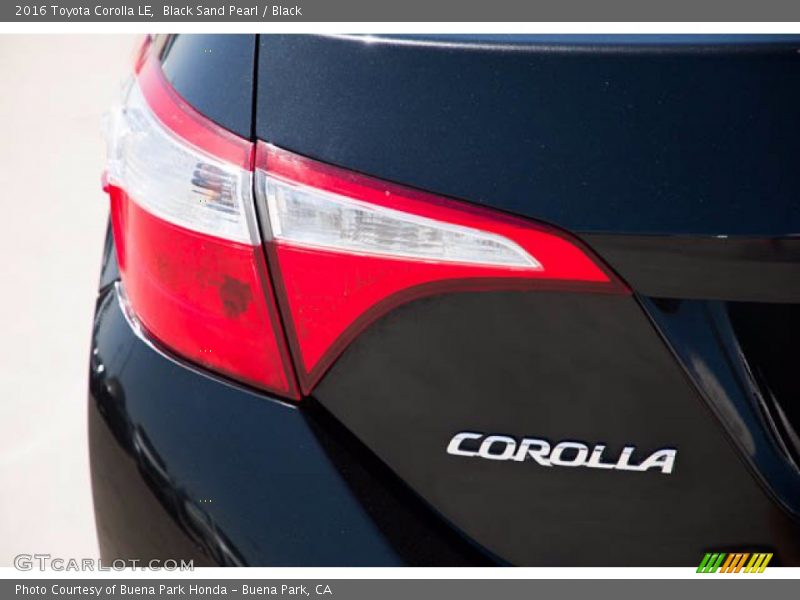 Black Sand Pearl / Black 2016 Toyota Corolla LE