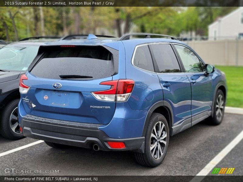 Horizon Blue Pearl / Gray 2019 Subaru Forester 2.5i Limited