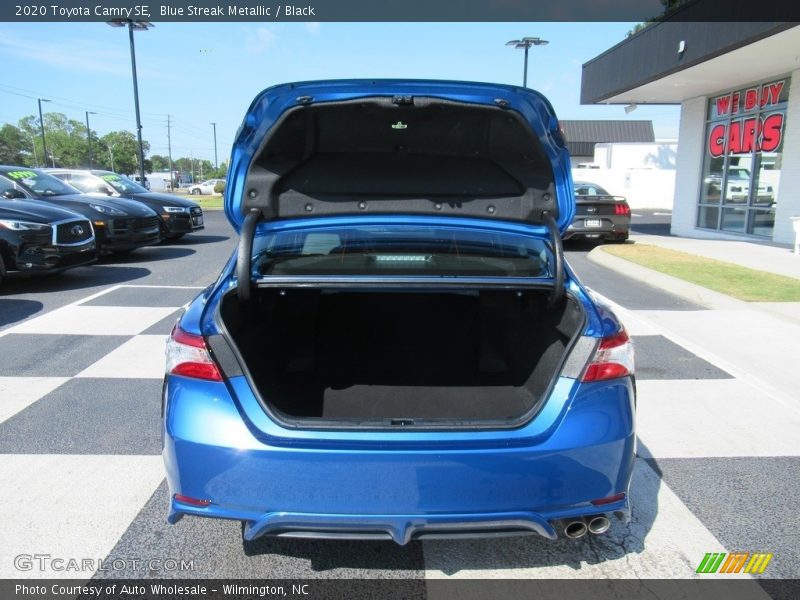 Blue Streak Metallic / Black 2020 Toyota Camry SE