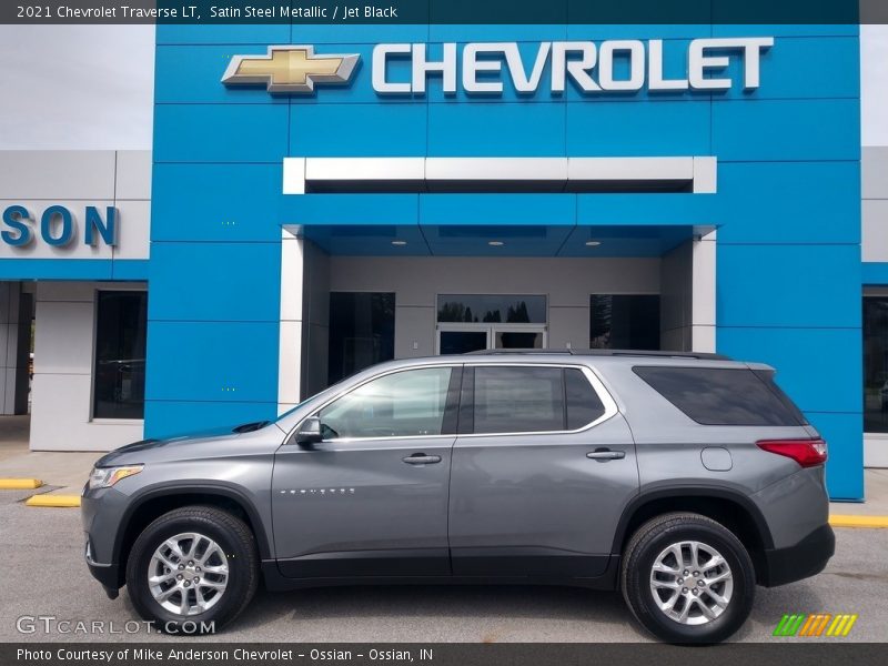 Satin Steel Metallic / Jet Black 2021 Chevrolet Traverse LT