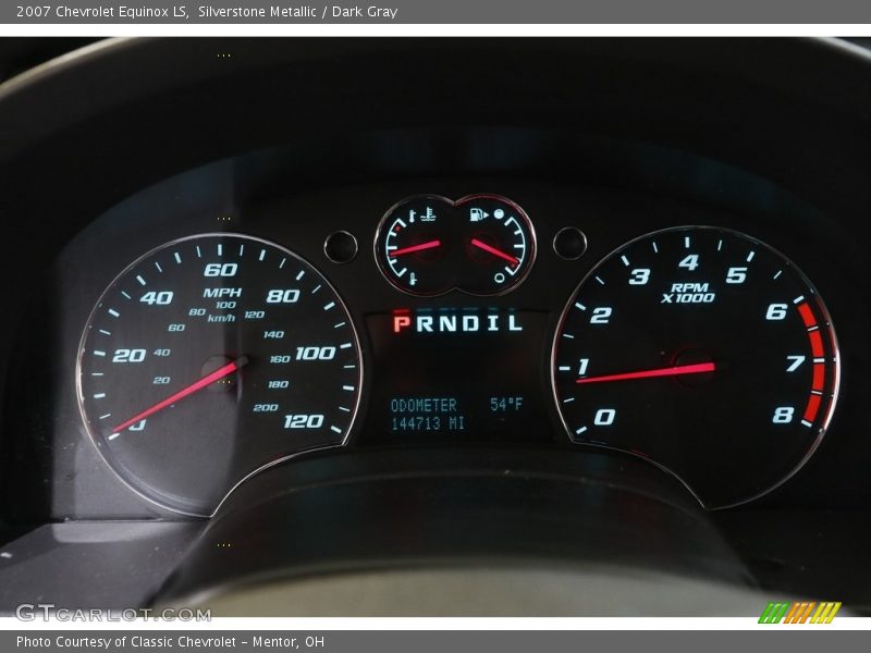Silverstone Metallic / Dark Gray 2007 Chevrolet Equinox LS