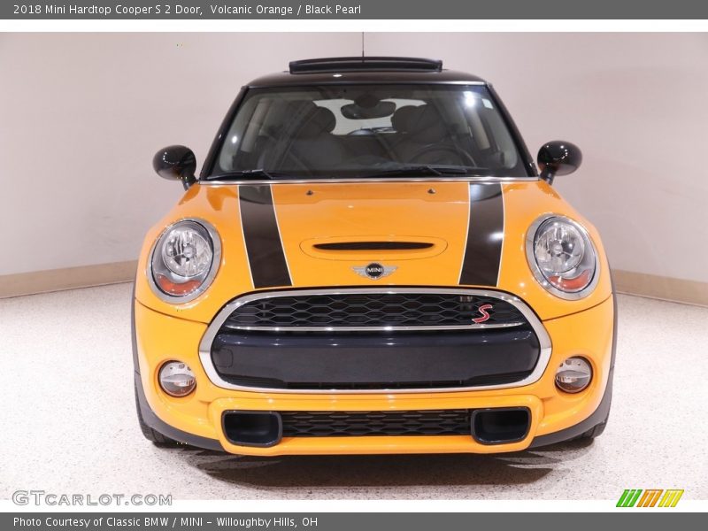Volcanic Orange / Black Pearl 2018 Mini Hardtop Cooper S 2 Door