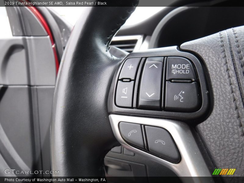 Salsa Red Pearl / Black 2019 Toyota Highlander SE AWD