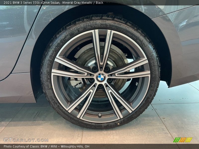 Mineral Gray Metallic / Black 2021 BMW 3 Series 330i xDrive Sedan