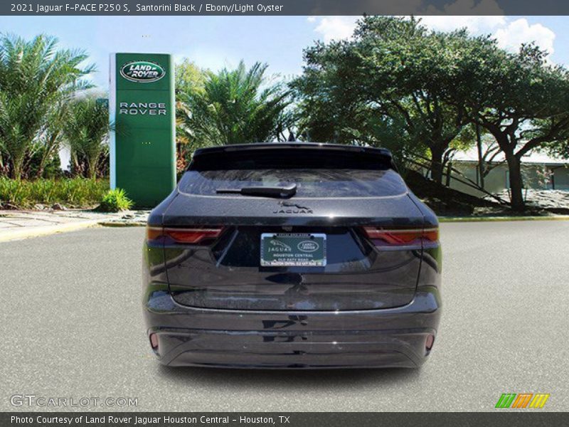Santorini Black / Ebony/Light Oyster 2021 Jaguar F-PACE P250 S