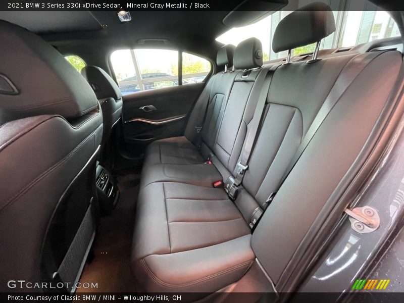 Mineral Gray Metallic / Black 2021 BMW 3 Series 330i xDrive Sedan