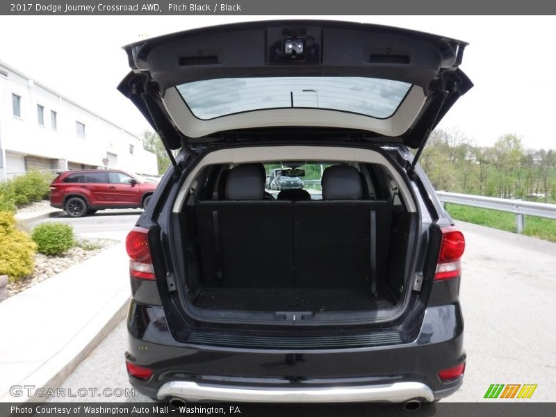 Pitch Black / Black 2017 Dodge Journey Crossroad AWD
