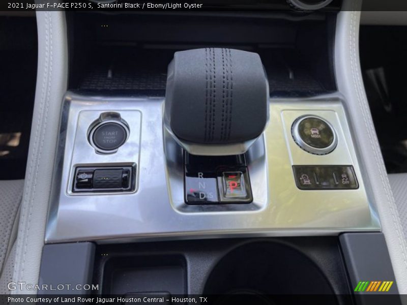 Santorini Black / Ebony/Light Oyster 2021 Jaguar F-PACE P250 S