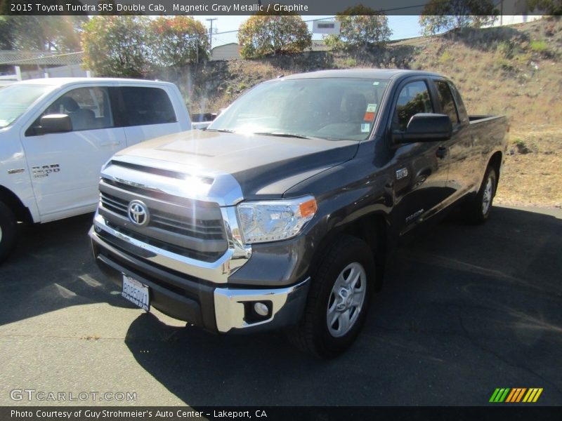 Magnetic Gray Metallic / Graphite 2015 Toyota Tundra SR5 Double Cab