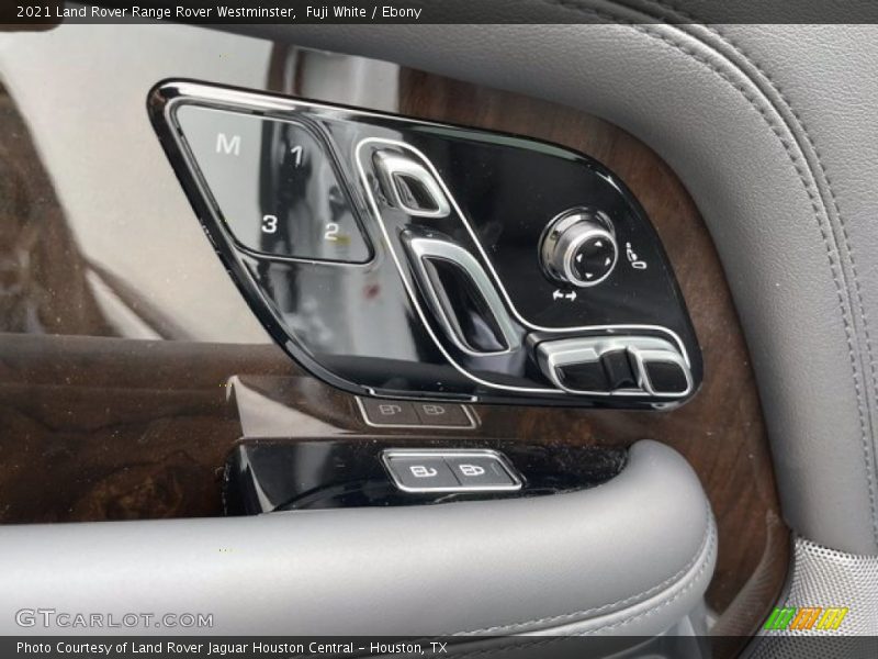 Fuji White / Ebony 2021 Land Rover Range Rover Westminster