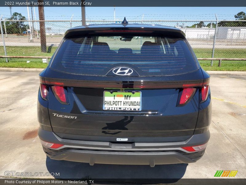 Phantom Black / Gray 2022 Hyundai Tucson SE