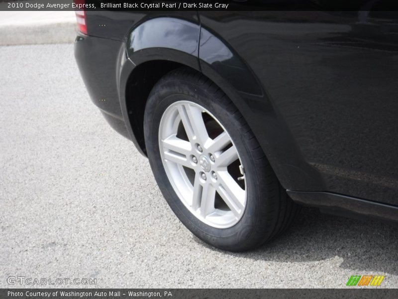 Brilliant Black Crystal Pearl / Dark Slate Gray 2010 Dodge Avenger Express