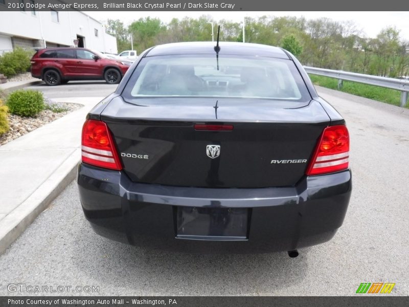 Brilliant Black Crystal Pearl / Dark Slate Gray 2010 Dodge Avenger Express