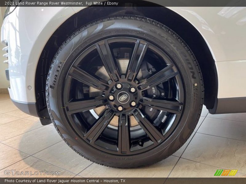 Fuji White / Ebony 2021 Land Rover Range Rover Westminster