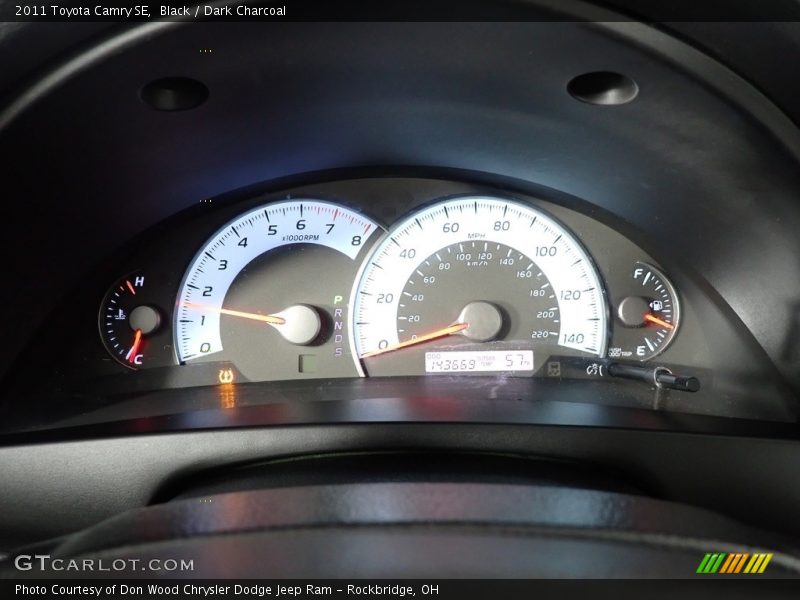 Black / Dark Charcoal 2011 Toyota Camry SE