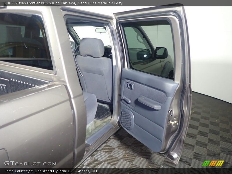 Door Panel of 2003 Frontier XE V6 King Cab 4x4