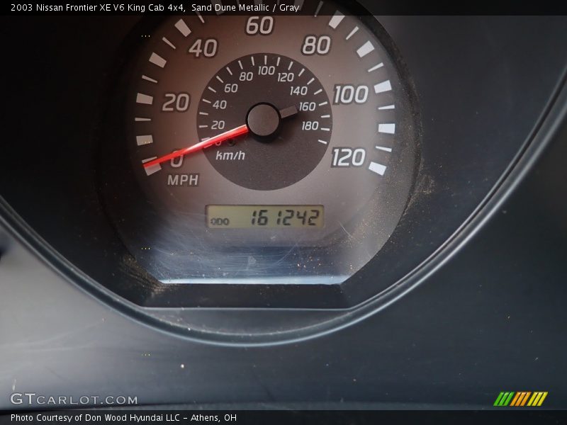  2003 Frontier XE V6 King Cab 4x4 XE V6 King Cab 4x4 Gauges