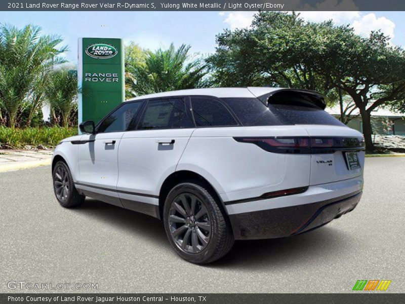 Yulong White Metallic / Light Oyster/Ebony 2021 Land Rover Range Rover Velar R-Dynamic S