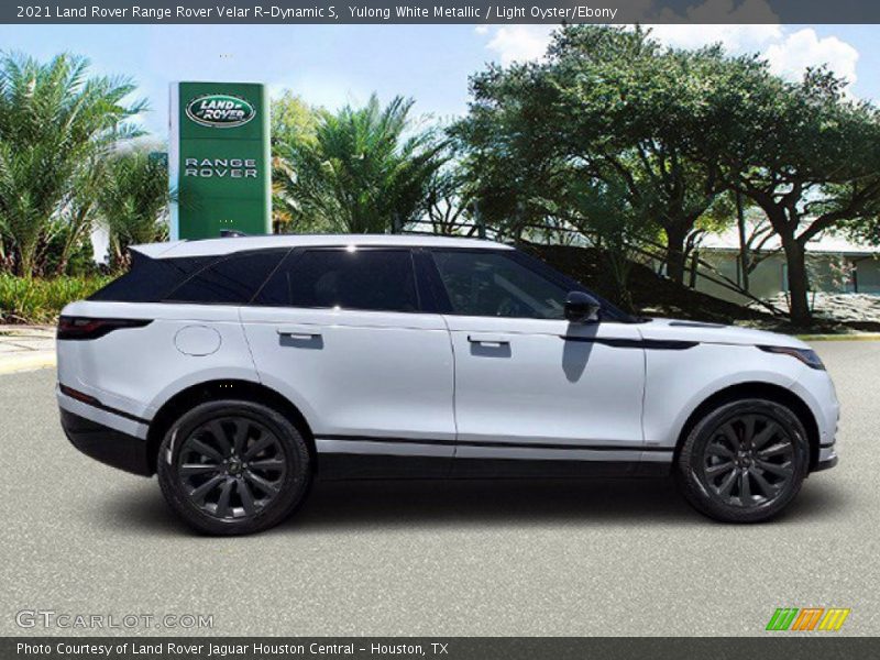 Yulong White Metallic / Light Oyster/Ebony 2021 Land Rover Range Rover Velar R-Dynamic S