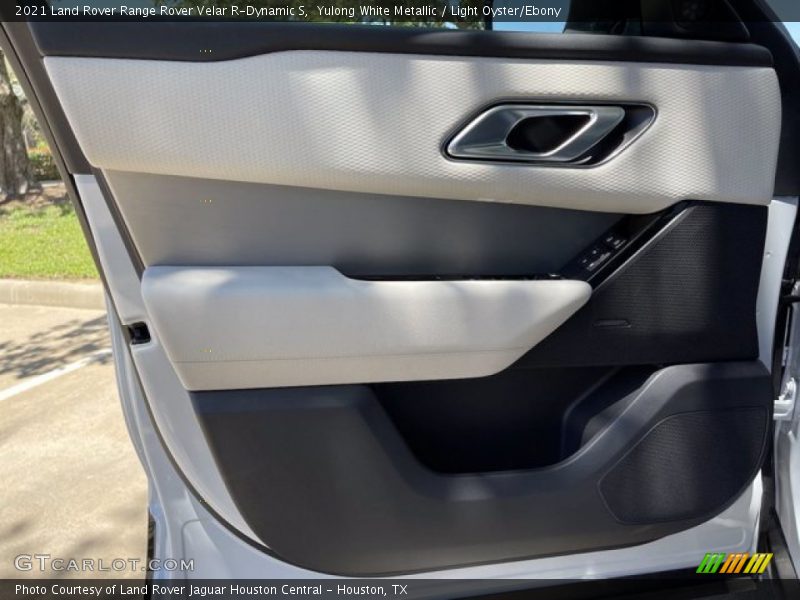 Yulong White Metallic / Light Oyster/Ebony 2021 Land Rover Range Rover Velar R-Dynamic S