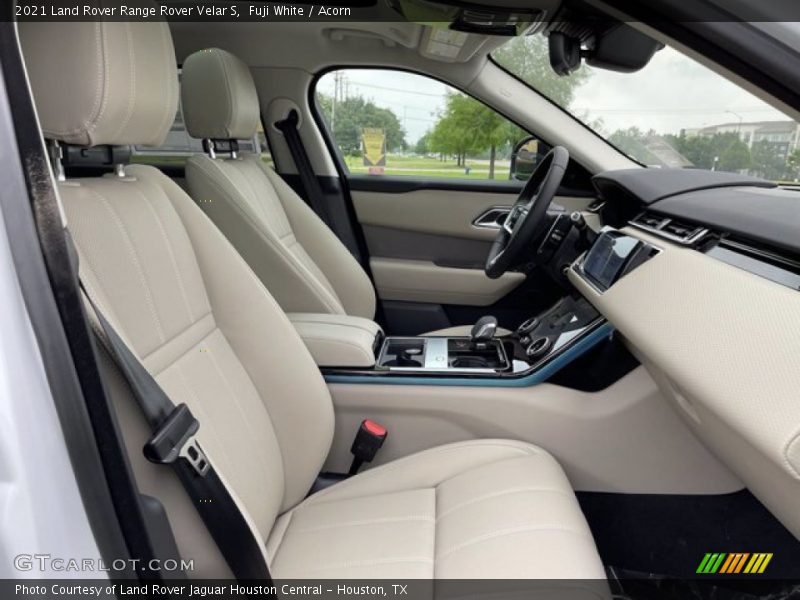 Fuji White / Acorn 2021 Land Rover Range Rover Velar S