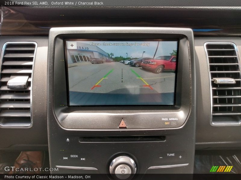 Controls of 2018 Flex SEL AWD