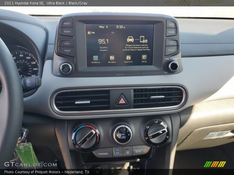 Ultra Black / Black/Gray 2021 Hyundai Kona SE