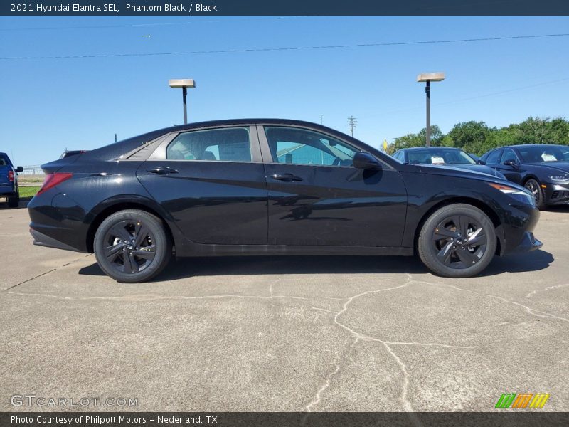 Phantom Black / Black 2021 Hyundai Elantra SEL