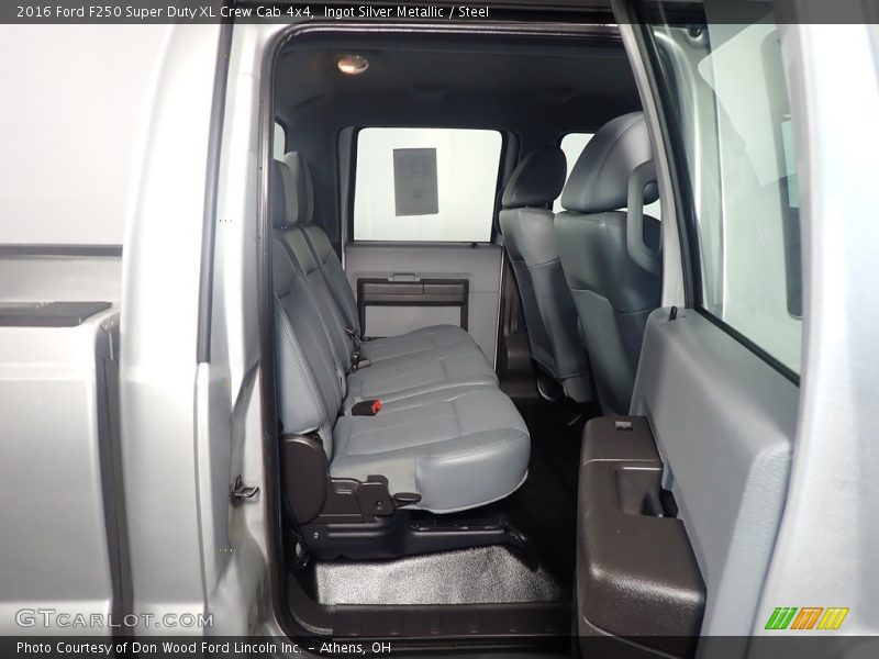 Ingot Silver Metallic / Steel 2016 Ford F250 Super Duty XL Crew Cab 4x4