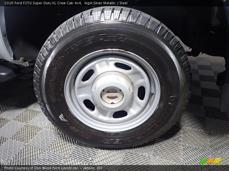 Ingot Silver Metallic / Steel 2016 Ford F250 Super Duty XL Crew Cab 4x4