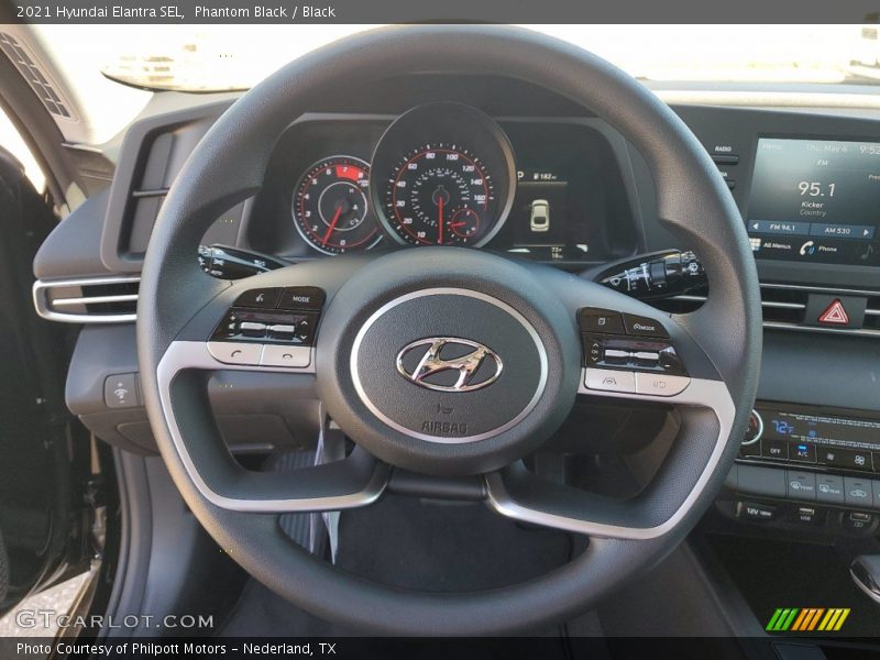 Phantom Black / Black 2021 Hyundai Elantra SEL