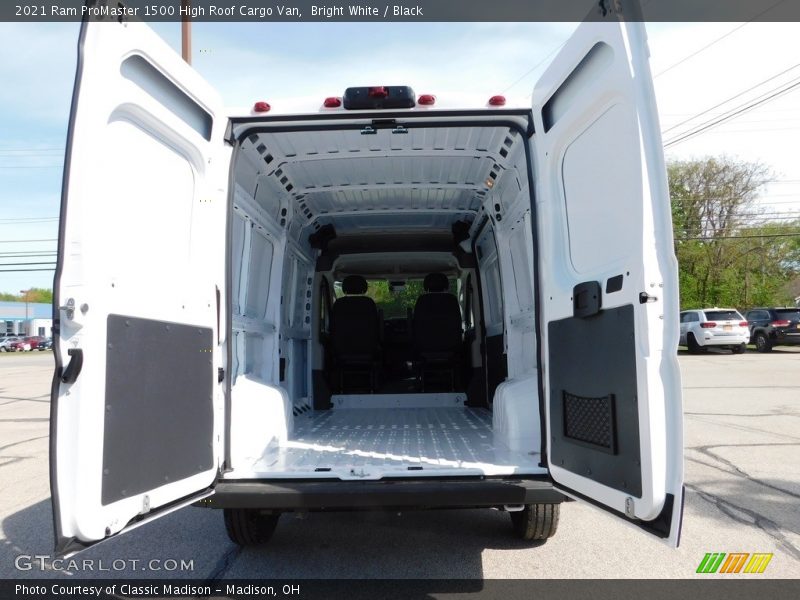 Bright White / Black 2021 Ram ProMaster 1500 High Roof Cargo Van