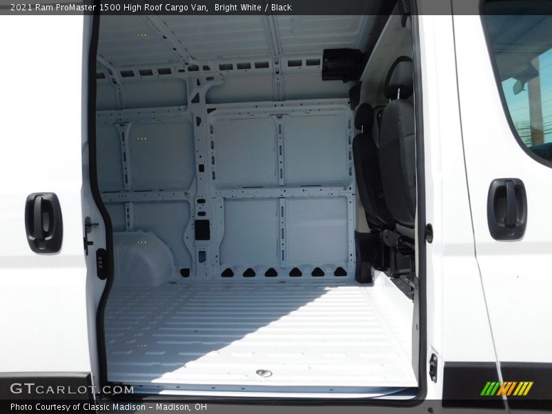 Bright White / Black 2021 Ram ProMaster 1500 High Roof Cargo Van