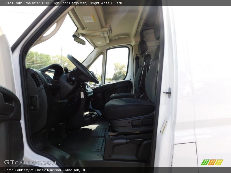 Bright White / Black 2021 Ram ProMaster 1500 High Roof Cargo Van