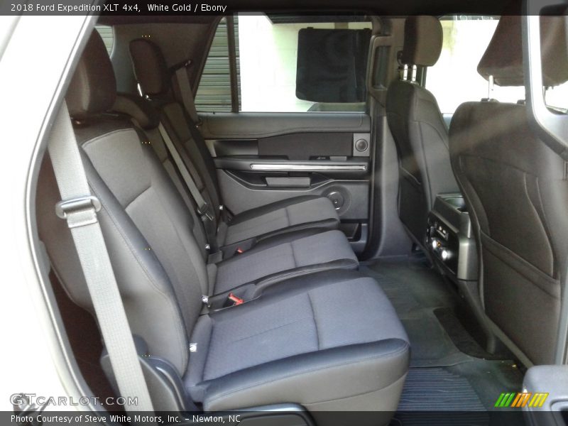 White Gold / Ebony 2018 Ford Expedition XLT 4x4