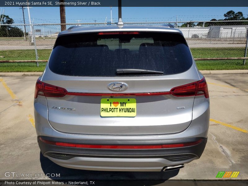Shimmering Silver / Black 2021 Hyundai Santa Fe SE