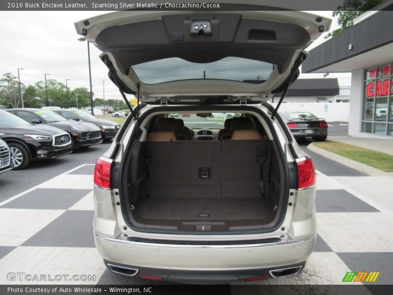 Sparkling Silver Metallic / Choccachino/Cocoa 2016 Buick Enclave Leather
