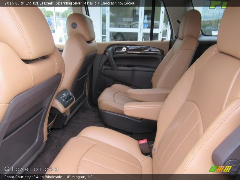 Sparkling Silver Metallic / Choccachino/Cocoa 2016 Buick Enclave Leather