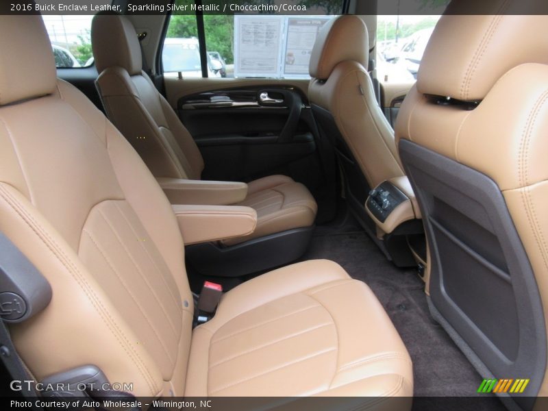 Sparkling Silver Metallic / Choccachino/Cocoa 2016 Buick Enclave Leather