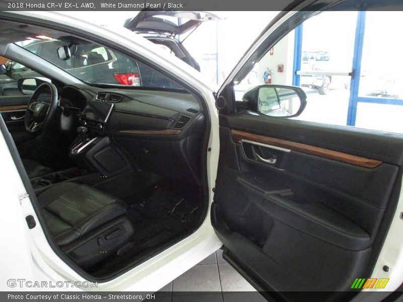 White Diamond Pearl / Black 2018 Honda CR-V EX-L AWD