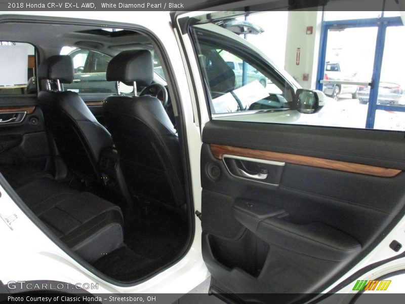 White Diamond Pearl / Black 2018 Honda CR-V EX-L AWD