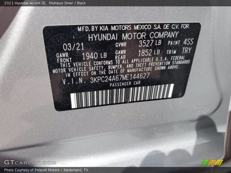 Olympus Silver / Black 2021 Hyundai Accent SE