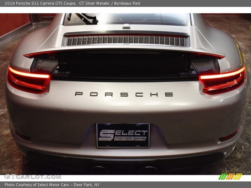 GT Silver Metallic / Bordeaux Red 2019 Porsche 911 Carrera GTS Coupe