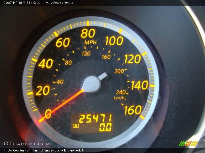 Ivory Pearl / Wheat 2007 Infiniti M 35x Sedan