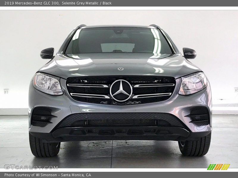 Selenite Grey Metallic / Black 2019 Mercedes-Benz GLC 300