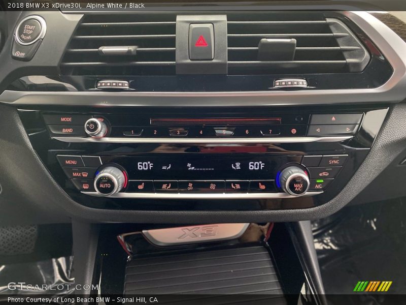Alpine White / Black 2018 BMW X3 xDrive30i