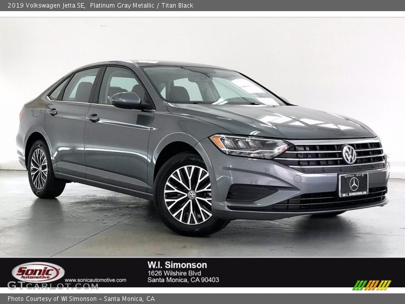 Platinum Gray Metallic / Titan Black 2019 Volkswagen Jetta SE