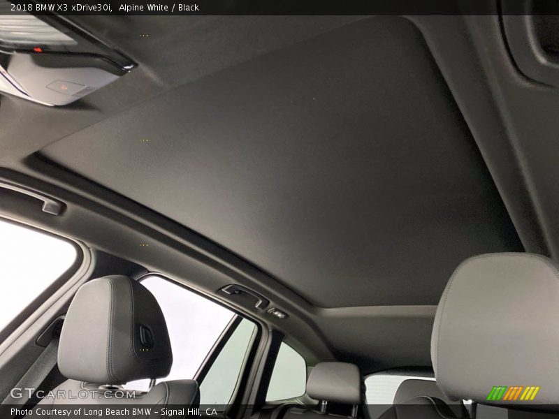 Alpine White / Black 2018 BMW X3 xDrive30i
