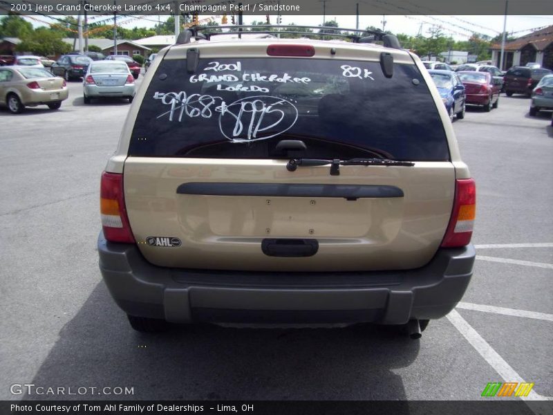 Champagne Pearl / Sandstone 2001 Jeep Grand Cherokee Laredo 4x4