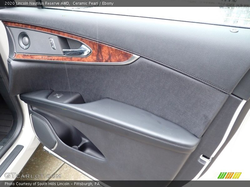 Ceramic Pearl / Ebony 2020 Lincoln Nautilus Reserve AWD